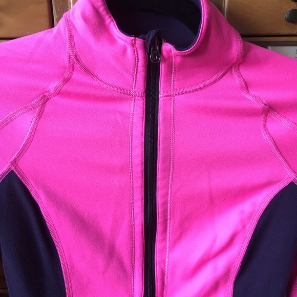 Lululemon reversible RULU pullover - Picture 2 of 8